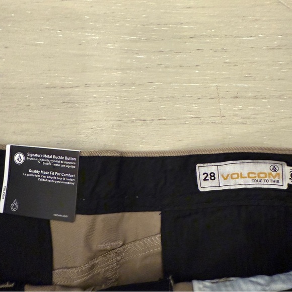 Volcom Tan Flat Front Shorts Modern Straight Chinos Back to School - Picture 4 of 7